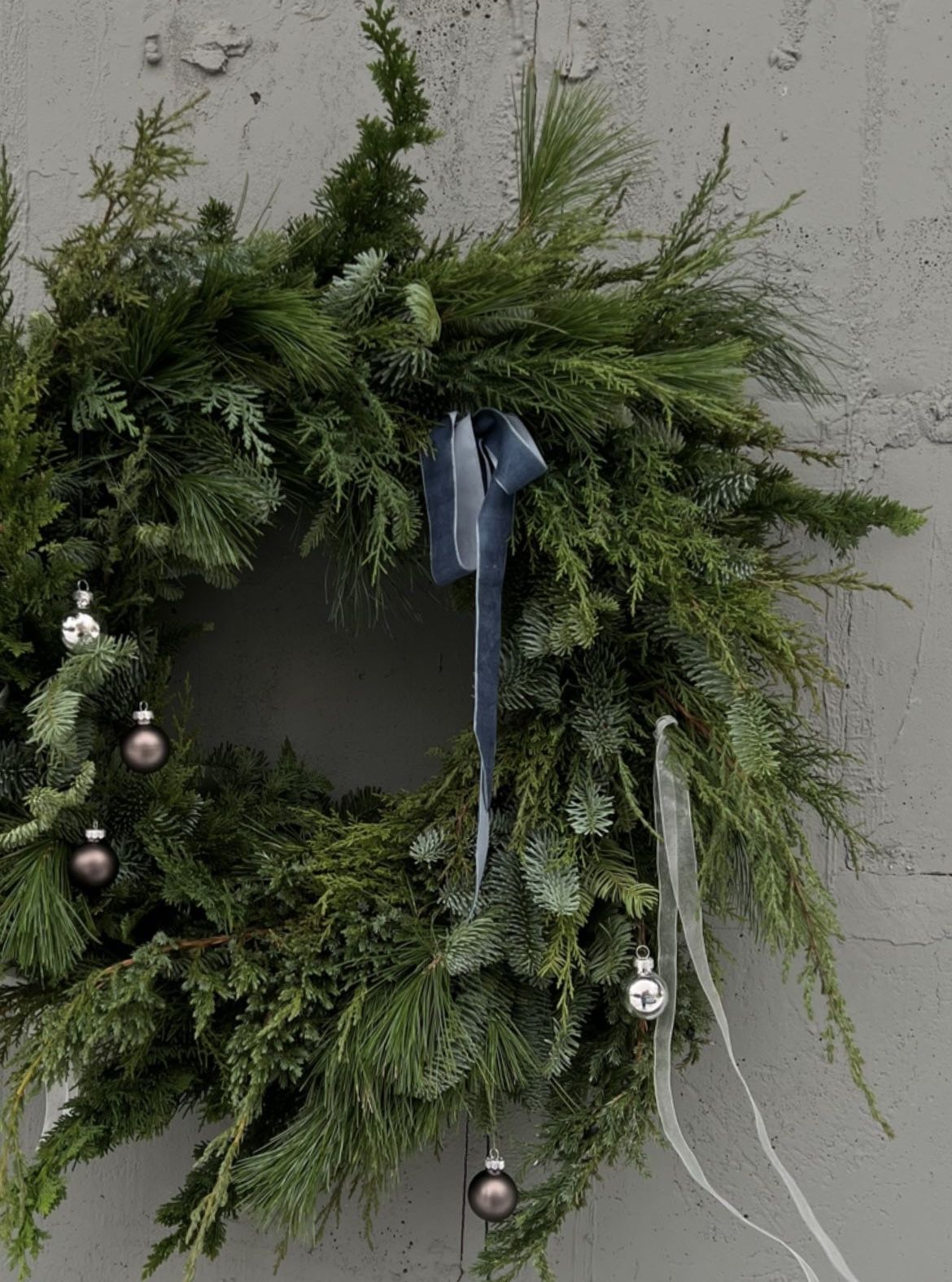Fresh Wreath Workshop (Sat. Dec 5 @ 12pm)
