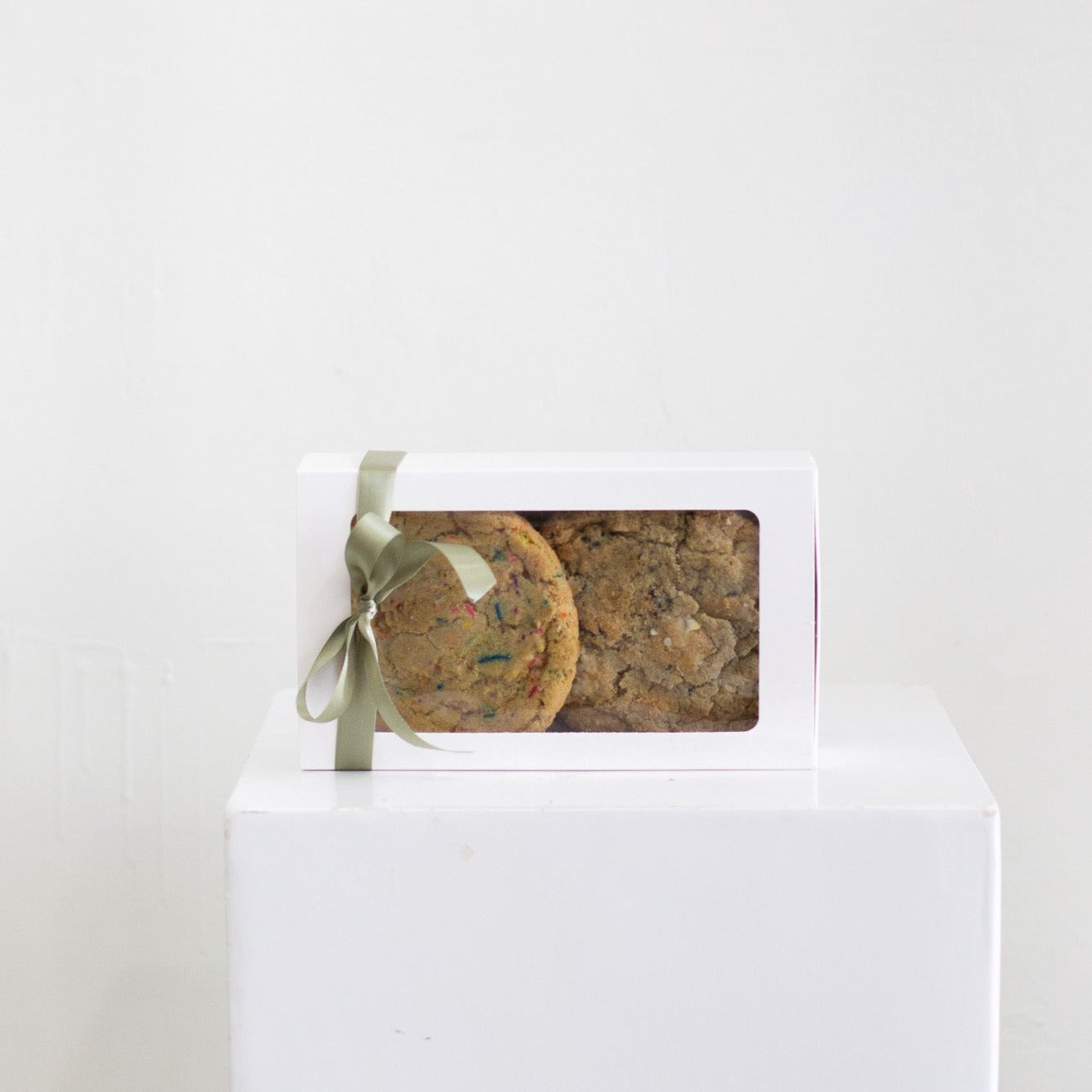 6 Piece Cookie Box, Assorted