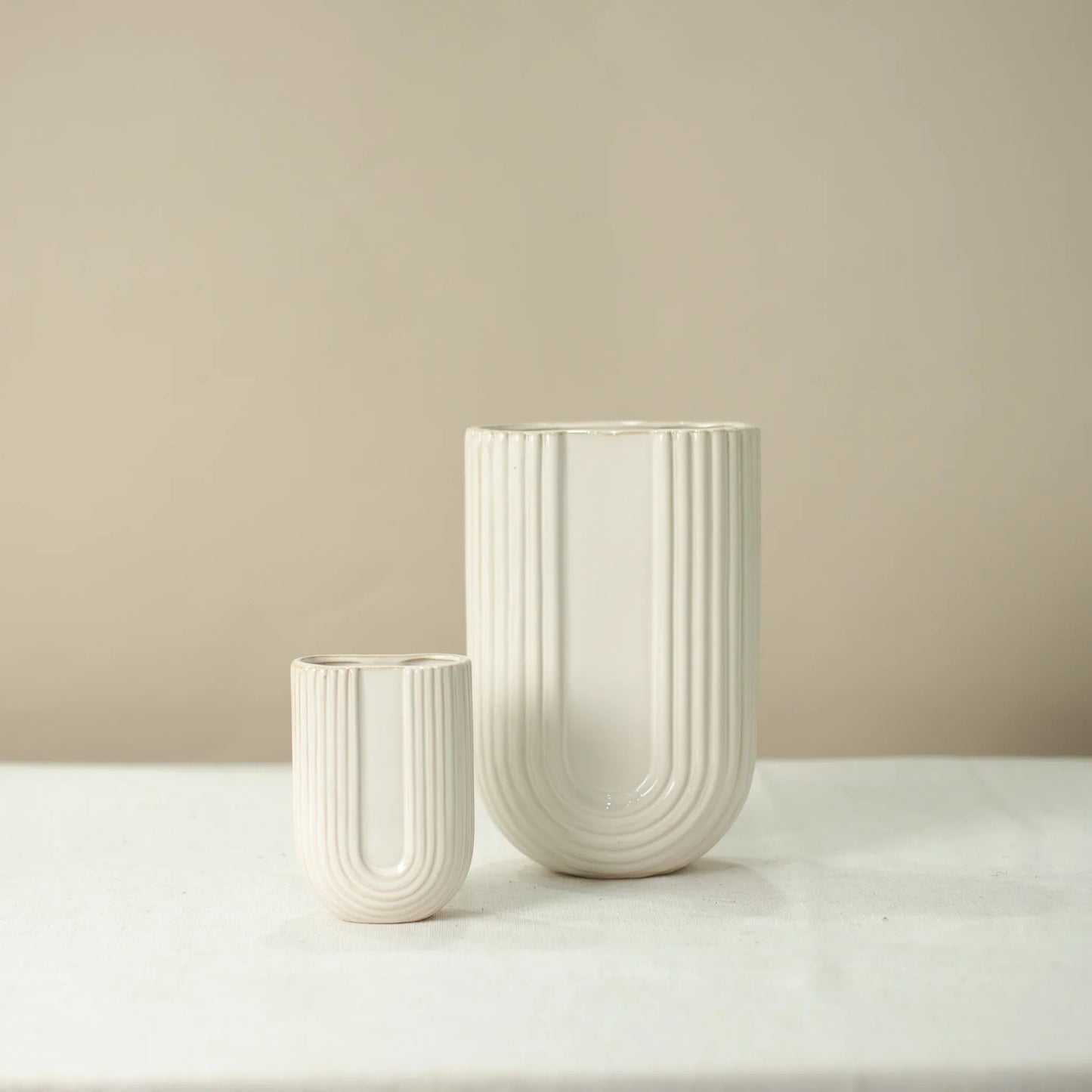 Eos Vase, 10"