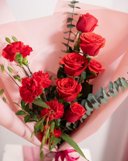 Mixed Red Dozen Bouquet