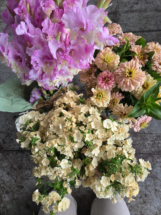 Pick Your Own Flowers: A Few Farms Worth the Drive from Toronto