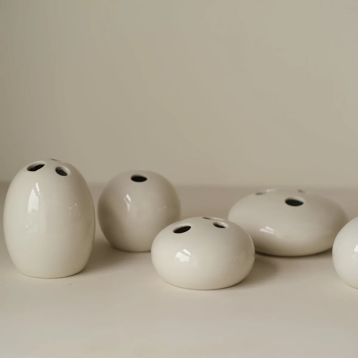 Utaka Bud Vase - Oblate