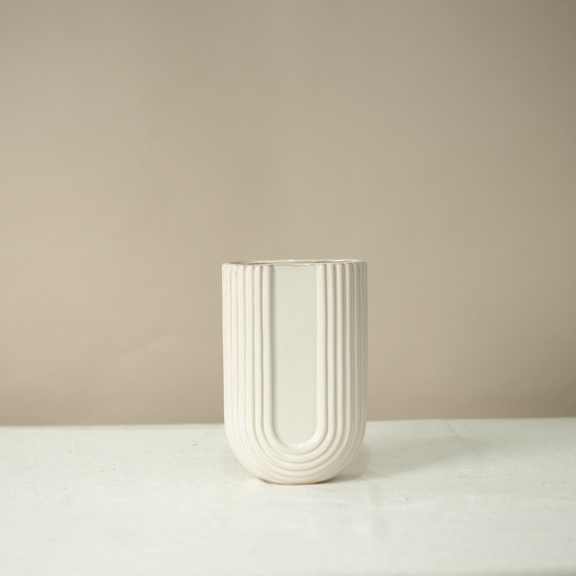 Eos Vase, 10"