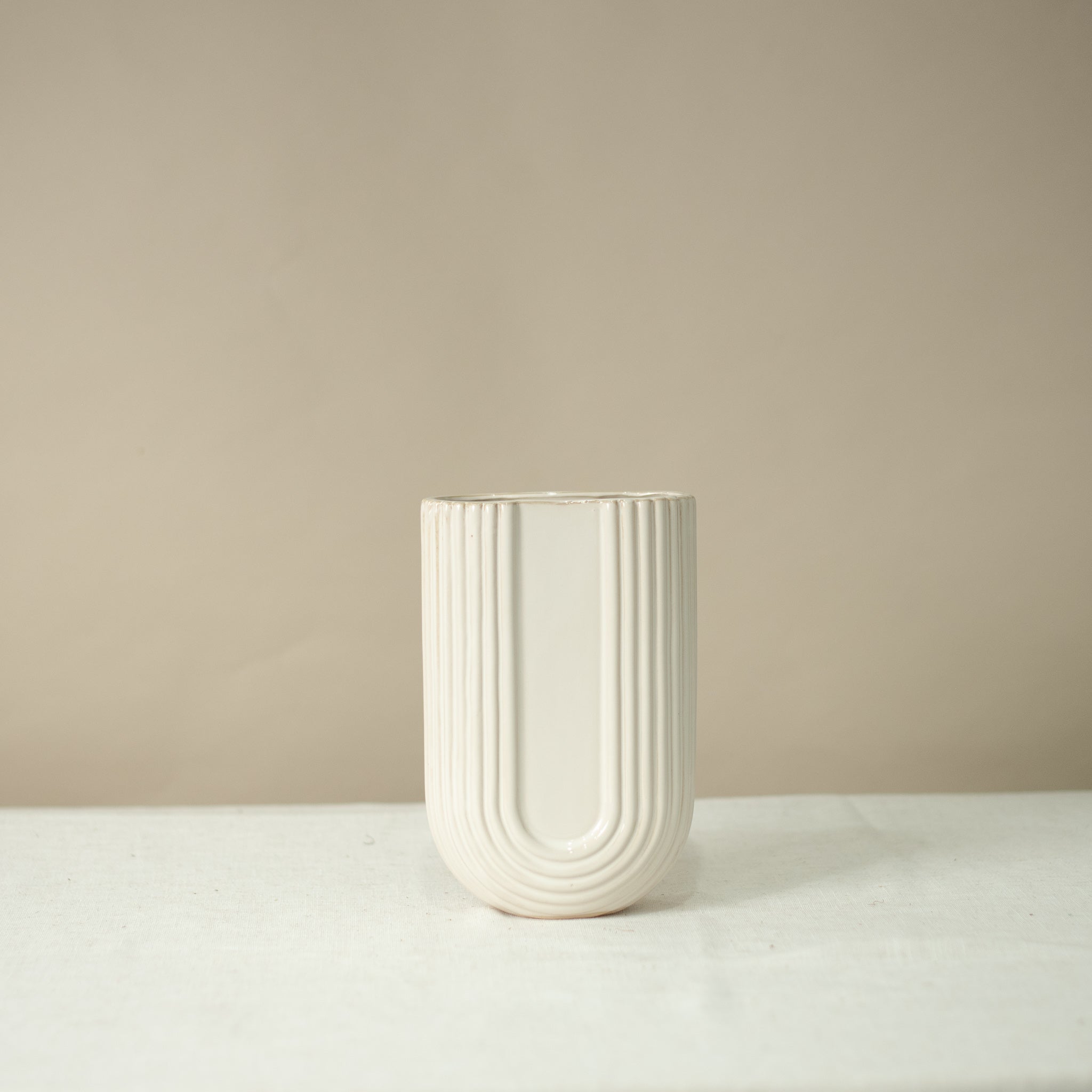 Eos Vase, 10"