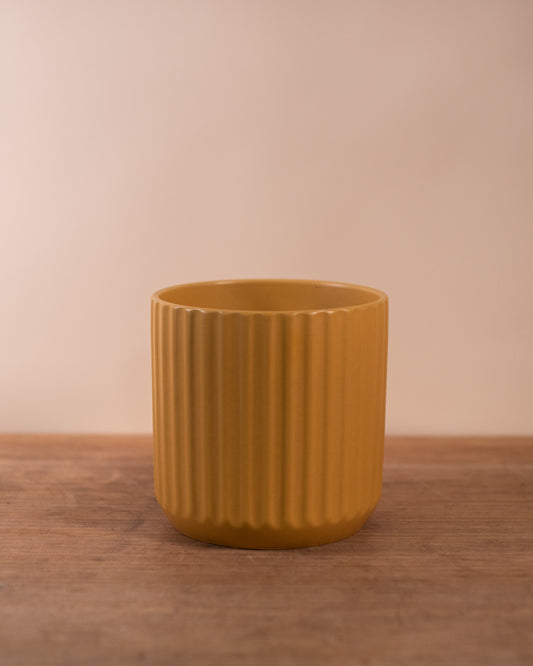 Beam Pot in Ochre, 7" x 6.5"