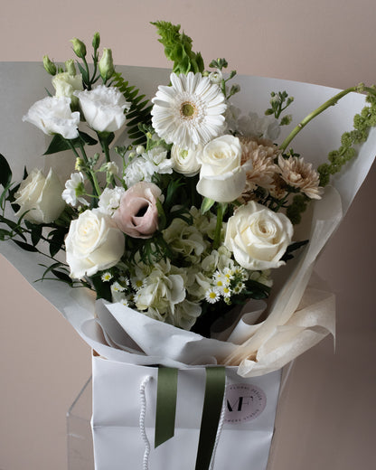 Medium Hand-Tied Flowers