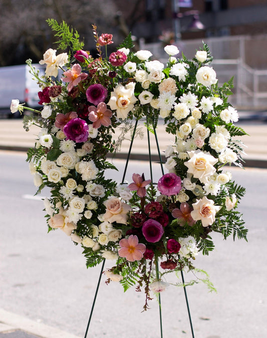 Round Wreath with Accent